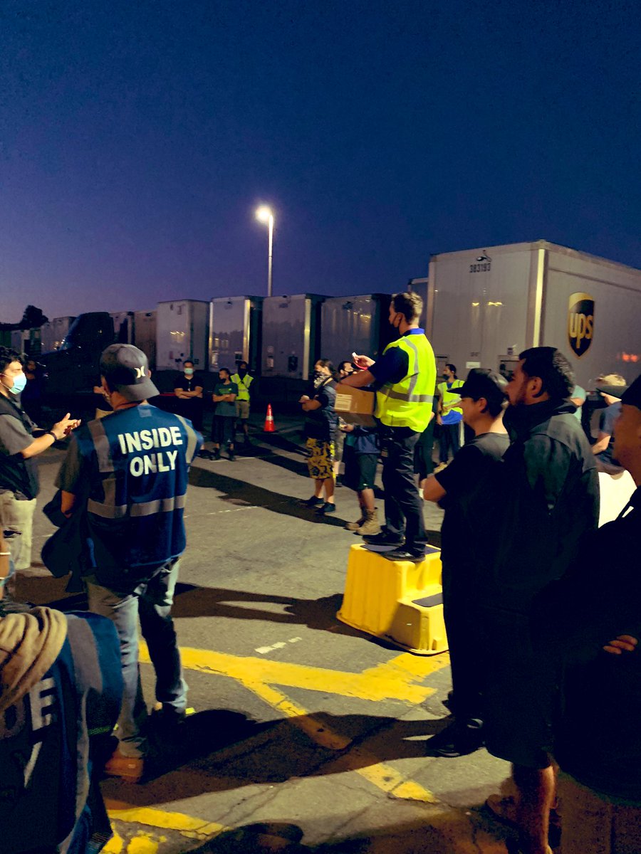 Edie4gzus's tweet photo. #SMunday @SMpreload #EarlyBirds #TRex #SundayMondaySort #Hydration #EvacDrill #Recognition @jrindafernshaw @MarkSundelius @melirere @langlang619 https://t.co/TYbXs3rZ07