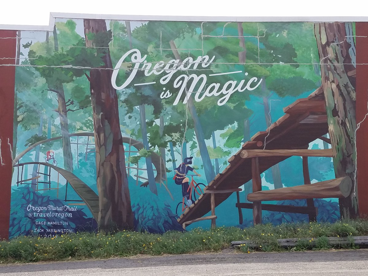 SGEllerhoff's tweet photo. Pics I took today amid the pandemic. Grateful I was able to move back to such a beautiful place...and did it. #OregonIsMagic https://t.co/6rNCcUOIlB