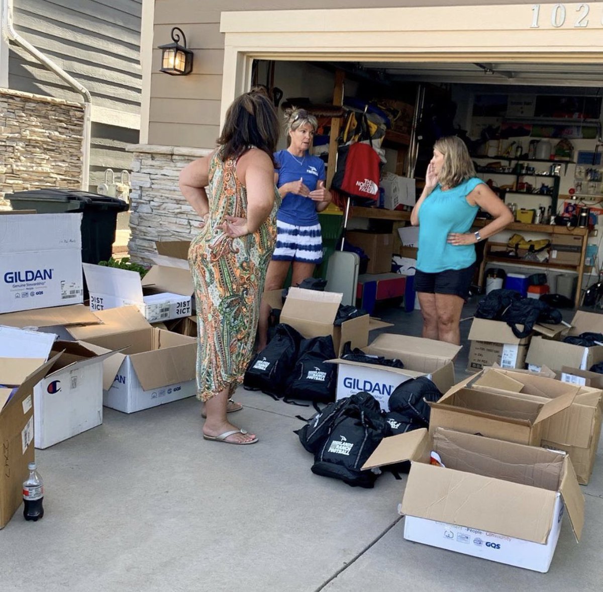 HRHSFootball's tweet photo. The #HRFB 🏈 gear is in. MANY THANKS to everyone that helped put it together and to everyone that made this possible #FalconFamily #HRHS https://t.co/Tjw1Ca3aIN