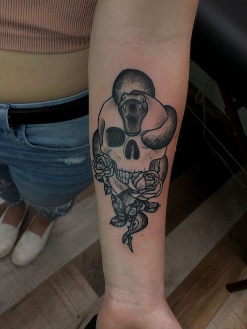 tats 4 &amp; 5 https://t.co/XrMND9lDXb<a href="/tag/newprofilepic"class="tags"><span>#newprofilepic</span></a>