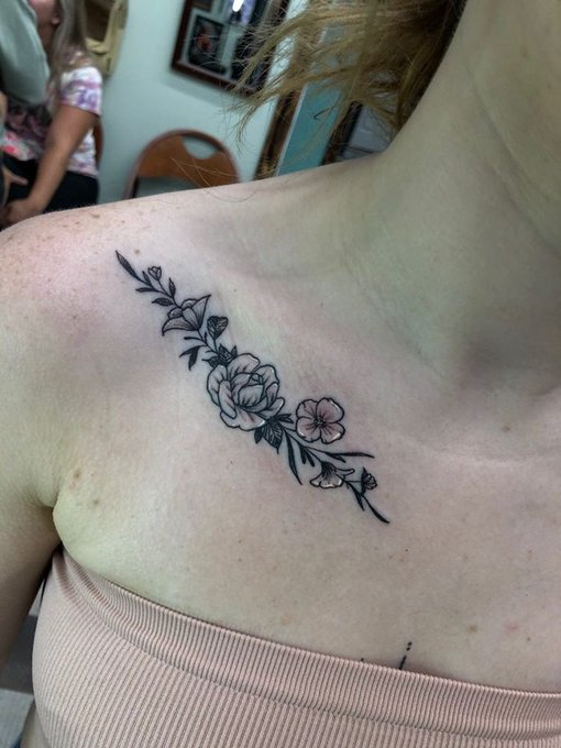 tats 4 &amp; 5 https://t.co/XrMND9lDXb<a href="/tag/newprofilepic"class="tags"><span>#newprofilepic</span></a>