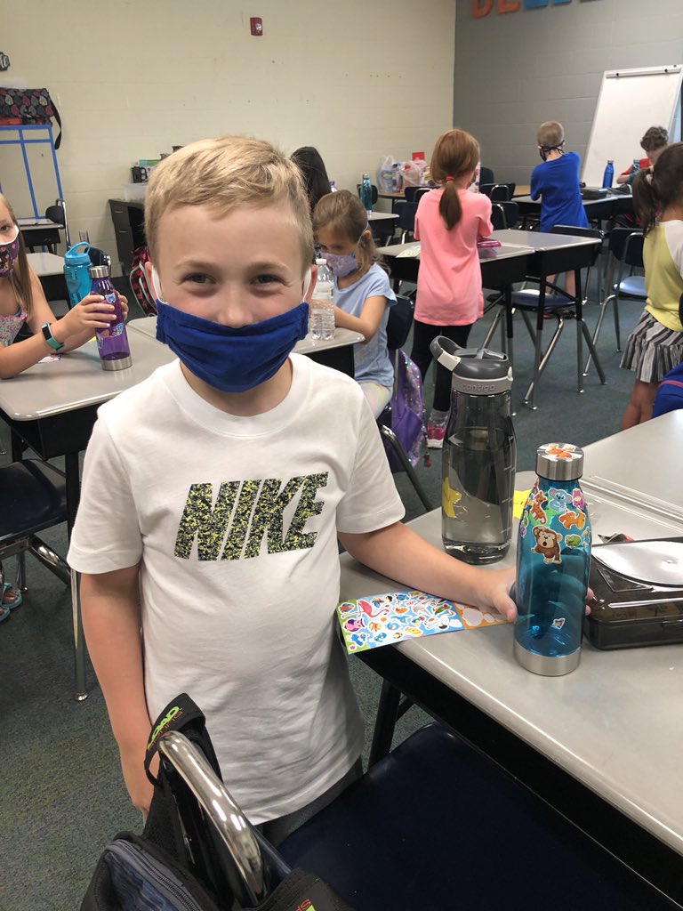 What a great day to finally welcome students back to school! Summer SOAR Day 1 ☑️ Cannot wait for all the exploring, experiments, and memories made these next 19 days! #SPSOAR2020 <a href="/point_stony/">Stony point</a> <a href="/bar_sni/">Sni-A-Bar Elementary</a>