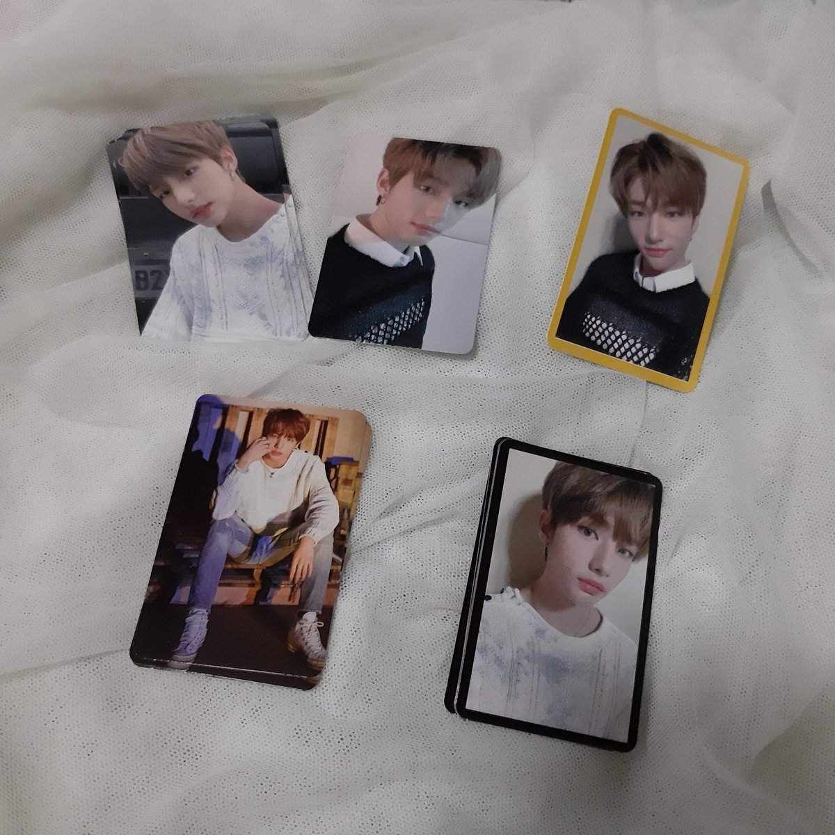 xudhjdkajsy's tweet photo. 스트레이키즈 포카 양도합니다.
sell straykids YELLOWWOOD photocards
#스트레이키즈 #StrayKids #현진 #hyunjin #양도 #resale #photocard #albumcard #YELLOWWOOD https://t.co/ic317Whu0k