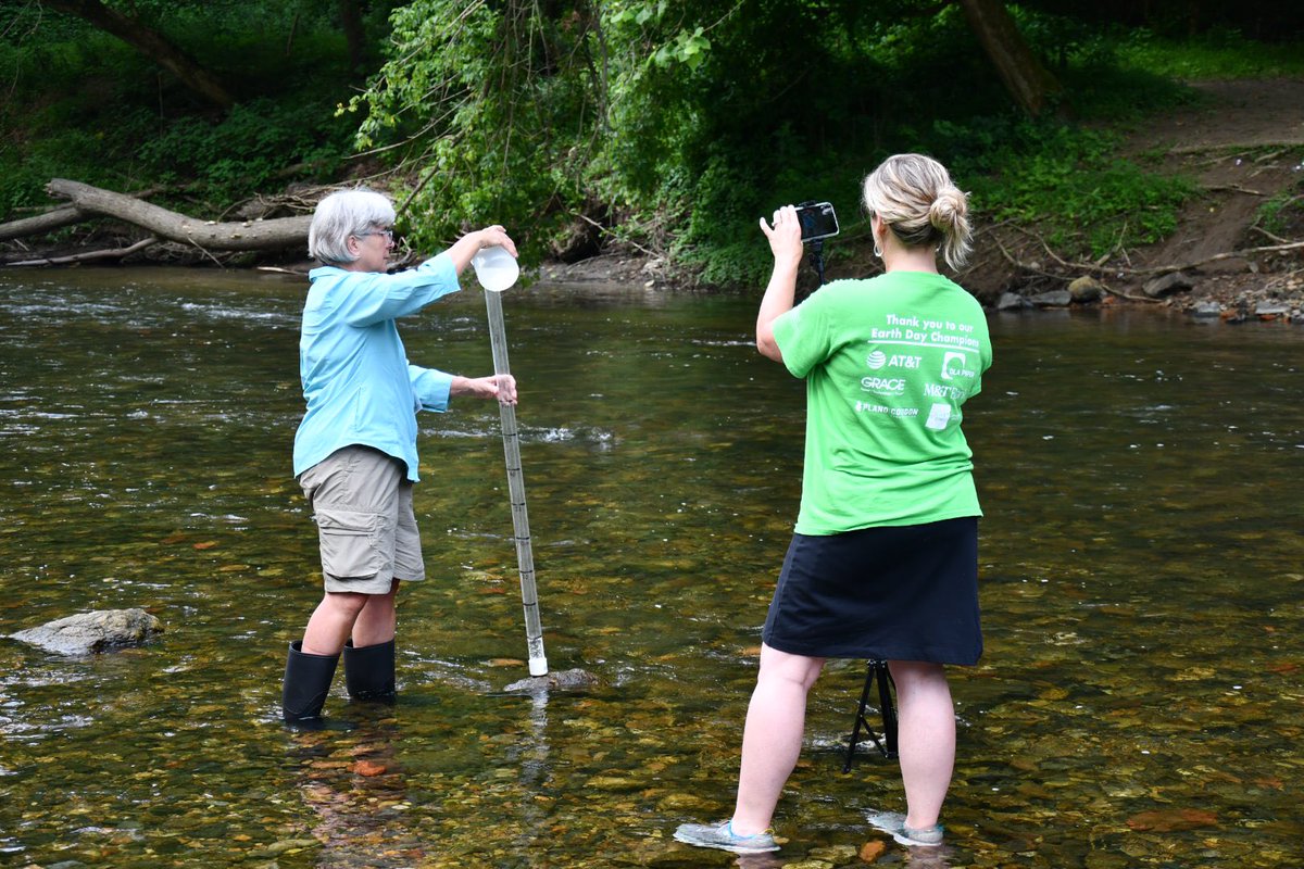 Duff_SciLRHS's tweet photo. We may or may not be back in a school building by August.  Either way, these volunteers from the HoCo Conservancy are working hard this summer to give our students a meaningful watershed experience.  TY @AnnStrozyk and @HCConservancy https://t.co/kyaYLCDHqo