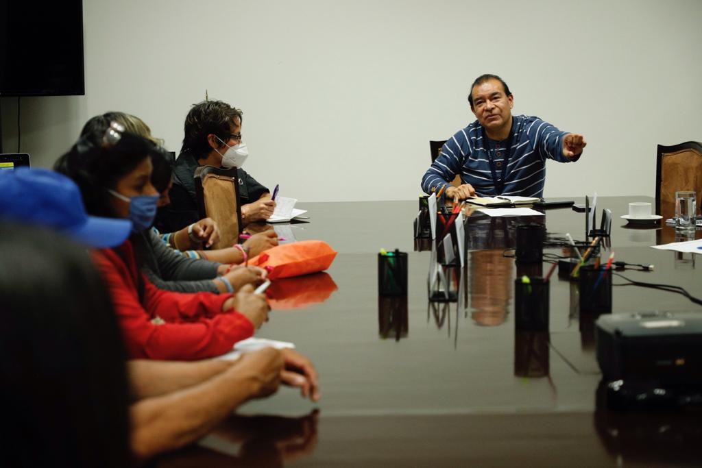 SSalud_mx's tweet image. En los próximos días la Oficial Mayor de la @Hacienda_Mexico recibirá a una comisión de padres de familia para revisar las compras realizadas recientemente.