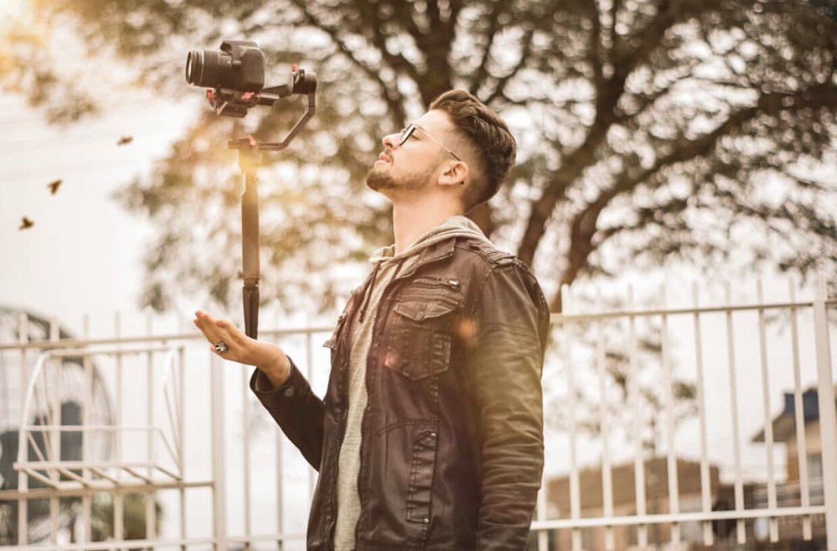 Hohem_tech's tweet photo. What's your creativity with #iSteadymulti? 

Credit: @NathanSerafini_ https://t.co/hn46uQC4gw