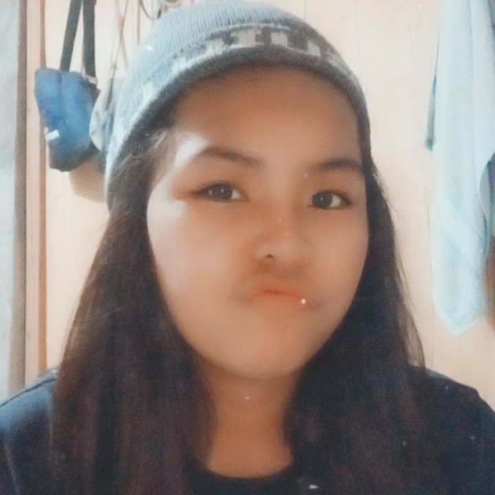 Emem49284084's tweet photo. #Beyourself ❤😇 https://t.co/fXWROOAity