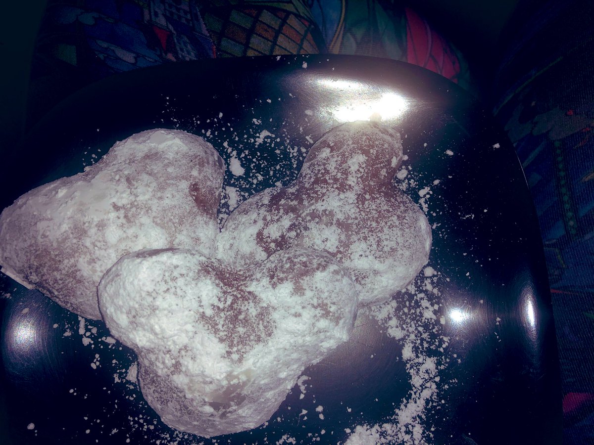 HexManiacKarina's tweet photo. Update #beignets #mickeybeignets https://t.co/LBHUmkl9DC