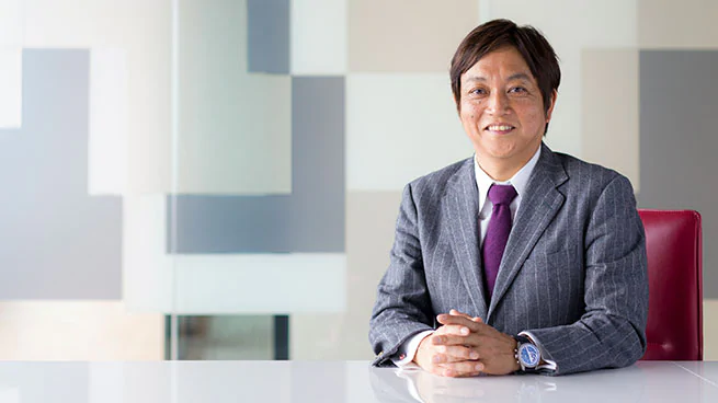 PwC_Japan's tweet photo. #FeaturedPartners
PwCコンサルティングを代表するパートナーを紹介する本シリーズ、第4回目は、公共事業サービス部をリードする宮城隆之を紹介します。
「公共事業サービス部が基軸となり、各企業や組織の力を大きな社会システム変革の原動力にしていきたいと考えています」
https://t.co/z05BXYkM99 https://t.co/EvPewmV49d