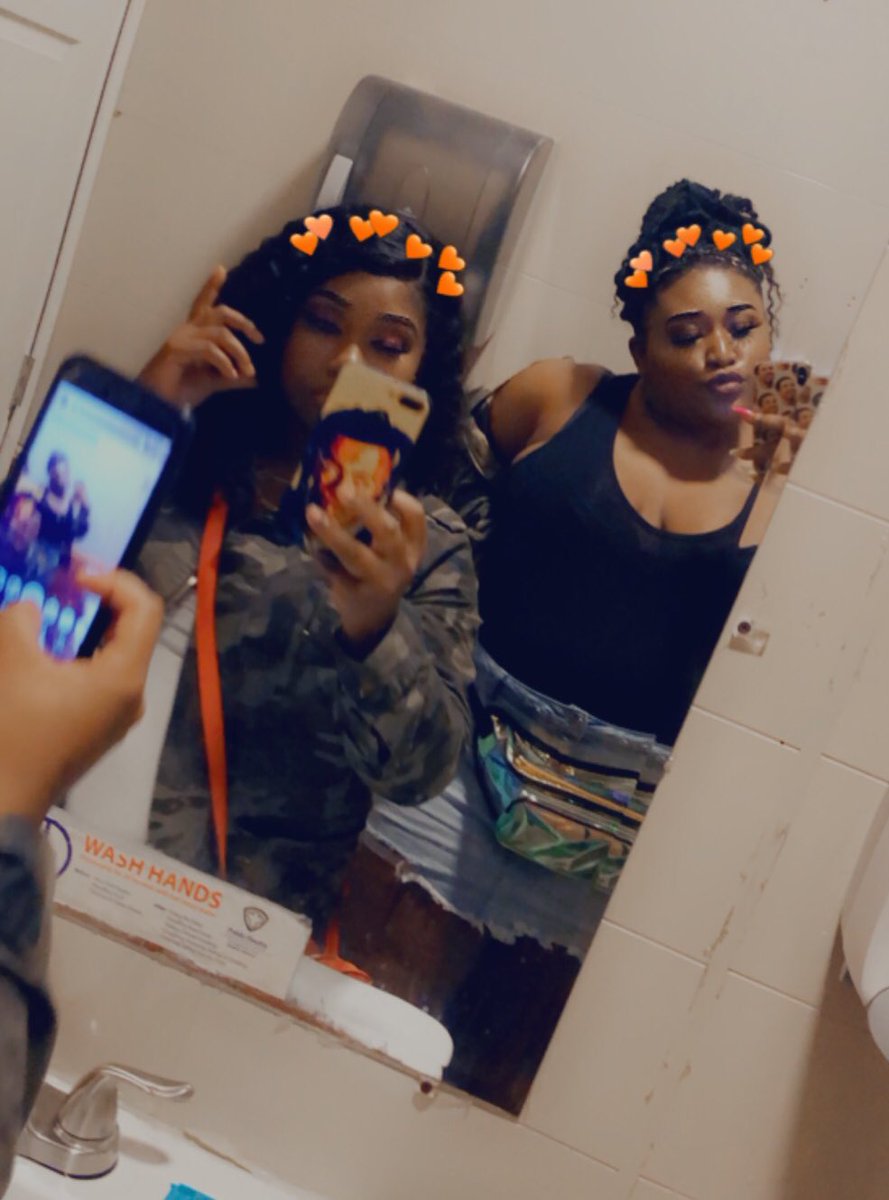 Nayy_TwoYs's tweet photo. The shit we heard about yall , they canโt say about us ๐ฃ #Cuzzie โค๏ธ๐ค๐พ https://t.co/4lP8Y5liPb