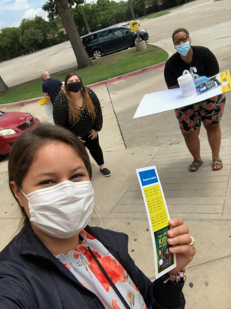 2020 Middle School ELevate Literacy Summer Enrichment Program teachers picked up their supplies today. They are ready to meet their students tomorrow! :D # ELevatetosuccess