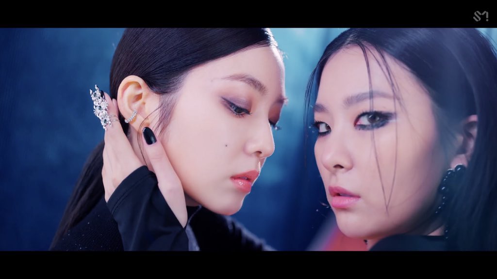 Janhae's tweet photo. ซึลรีนนนนนนคือหยุดยังไงไหว เกินต้าน 🥺 #WatchMonsterNOW #MonsterMV https://t.co/tux11ShyPK