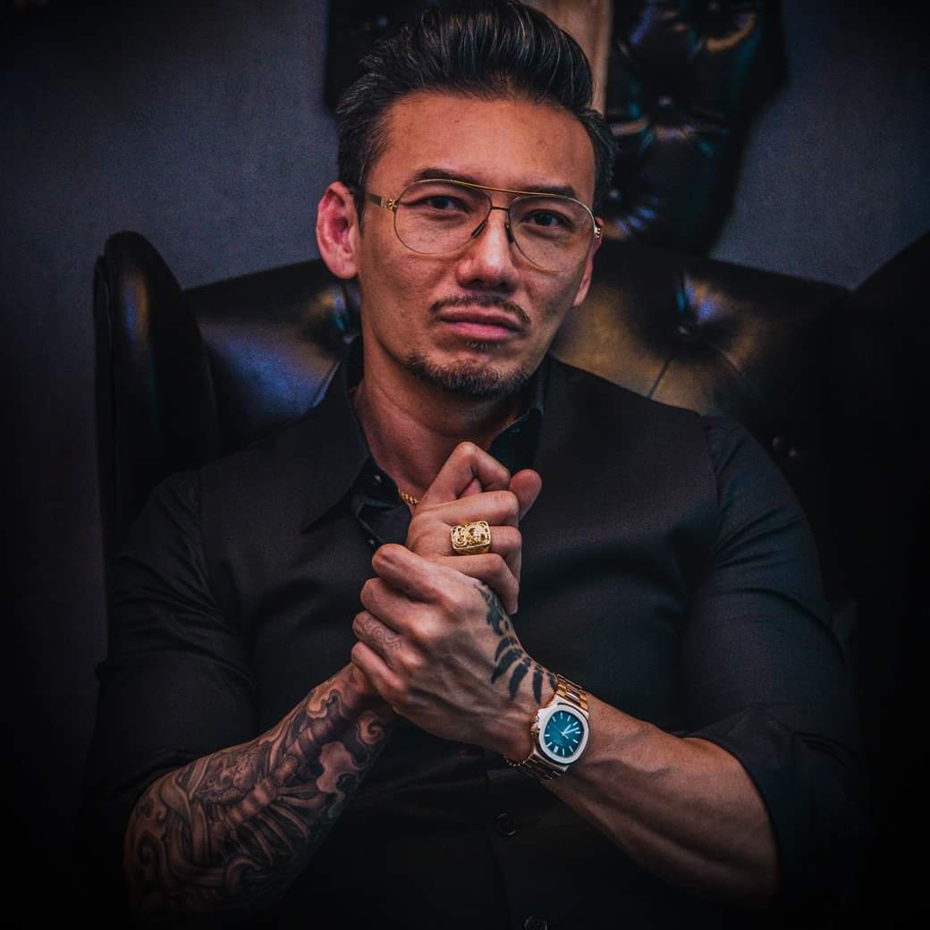 coach_jibb's tweet photo. เห็นคุณค่าของตัวเองได้เมื่อไหร่?
คุณจะคิดกับตัวเองได้ว่า...
“นี่กรูไปทำอะไรขนาดนั้นได้ยังไงว่ะ!?! hahaha”
#daddyCJ #โค้ชจิ๊บ #lifecoach https://t.co/aPZfzQ5Vha