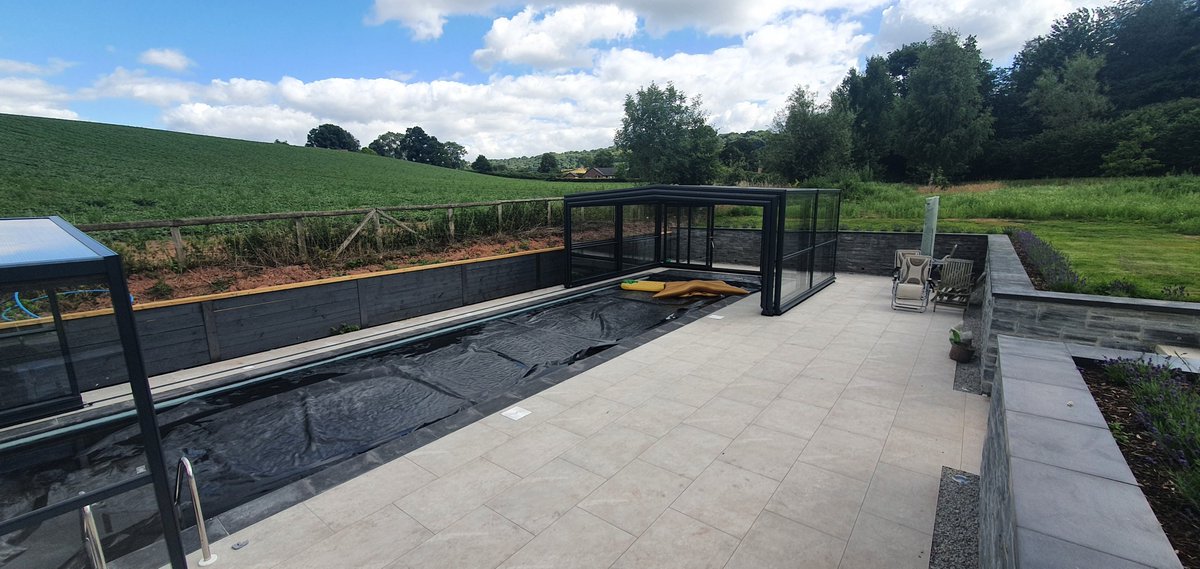 SummitLeisure's tweet photo. Beautiful installation completed this week. This high glass retractable enclosure covering a newly built pool in Ross-On-Wye. #poolenclosure #poolbuilding #indoorpool #pool #swimmingpool #retractablepoolcover #thermalpool #bespokepool #indoorswimmingpool https://t.co/JcFf1eSoxw