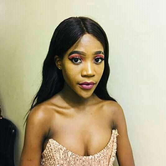 AnonymousAnonza's tweet photo. Katlego marumo from Kimberley was last seen on Saturday please help find her #NSFAS #RichKids #LockdownSA #GomoraMzanzi #TheQueenMzansi https://t.co/pjsHfPH5wF