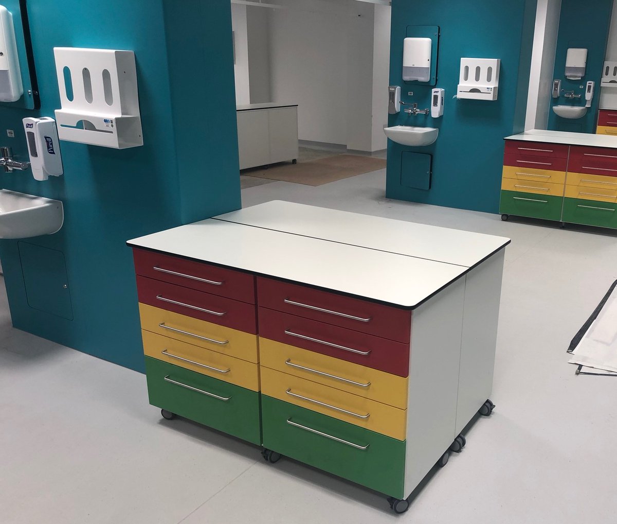 StirlingMedical's tweet photo. Colour coded Systeméd mobile A&amp;E Resuscitation cabinets being placed in position at a new Emergency unit at an acute NHS Hospital.  HTM71 designed to speed up processes within the Emergency Department. 

Do you like it? https://t.co/tnMOP7HjyK