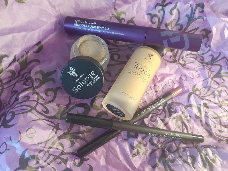 EirlFee's tweet photo. Look 5 smokey eye un côté https://t.co/l2JhXUWQAm https://t.co/jpCFK433eH
