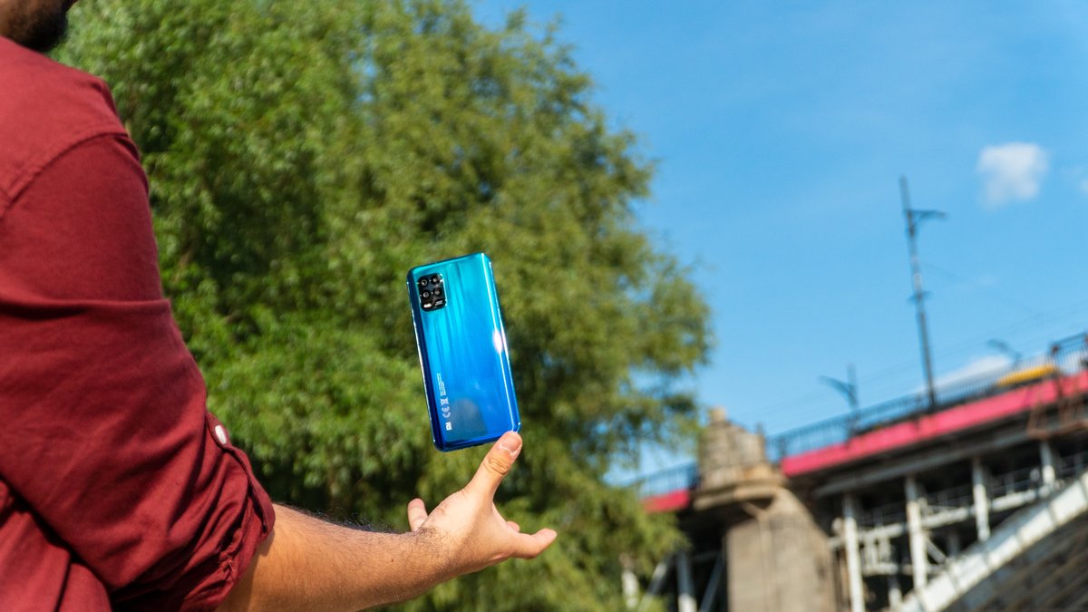 XiaomiSverige's tweet image. Titta vad den glänser ✨ #Mi10Lite #5GForEveryone 
Credit: @kajetano @XiaomiPL