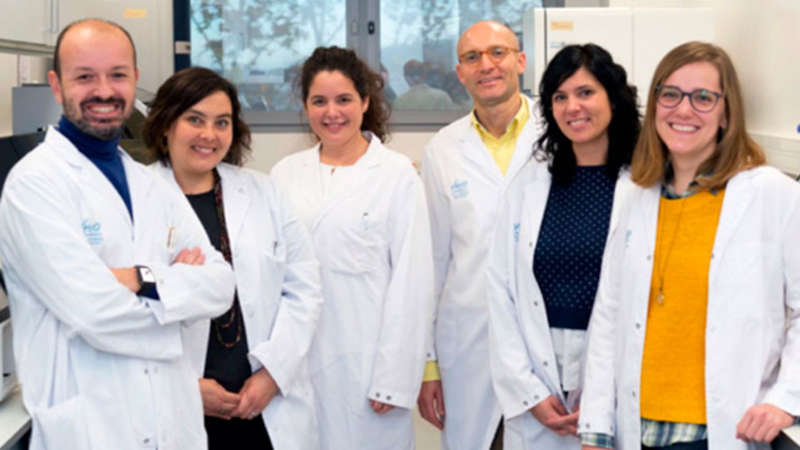 Vall d’Hebron Institute of Oncology (VHIO) (@vhio) on Twitter photo Un nuevo estudio de #VHIO -con <a href="/rdienstmann/">Rodrigo Dienstmann_MD_MBA</a> como primer autor- describe la importancia de la #SelecciónMolecular en los #EnsayosClínicos para tratar el cáncer
Para su desarrollo ha sido fundamental el impulso de <a href="/FundlaCaixa/">Fundación ”la Caixa”</a> y <a href="/FundacionFero/">Fundación Fero</a>
Lee más⬇️
vhio.net/es/investigado… Un nuevo estudio de #VHIO -con <a href="/rdienstmann/">Rodrigo Dienstmann_MD_MBA</a> como primer autor- describe la importancia de la #SelecciónMolecular en los #EnsayosClínicos para tratar el cáncer
Para su desarrollo ha sido fundamental el impulso de <a href="/FundlaCaixa/">Fundación ”la Caixa”</a> y <a href="/FundacionFero/">Fundación Fero</a>
Lee más⬇️
vhio.net/es/investigado…