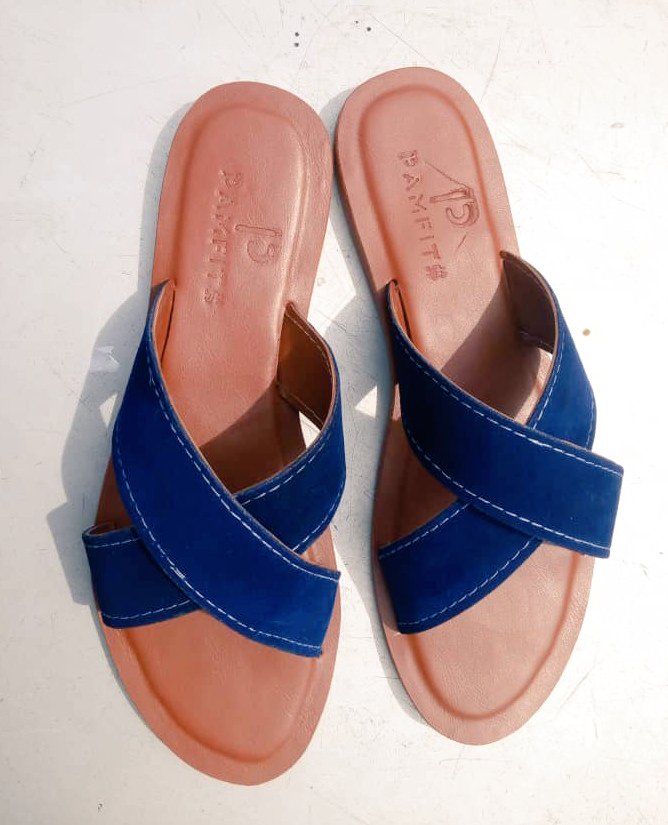 pamfits's tweet photo. We specialize in designing and making bespoke classic, trendy and stylish fits (sandals &amp; slippers) for male, female and kids. We're based in Lagos but can ship to any location in Nigeria.
DM/Call us on +2349071514797 for orders &amp; inquiries. https://t.co/z5nPDc0DS6