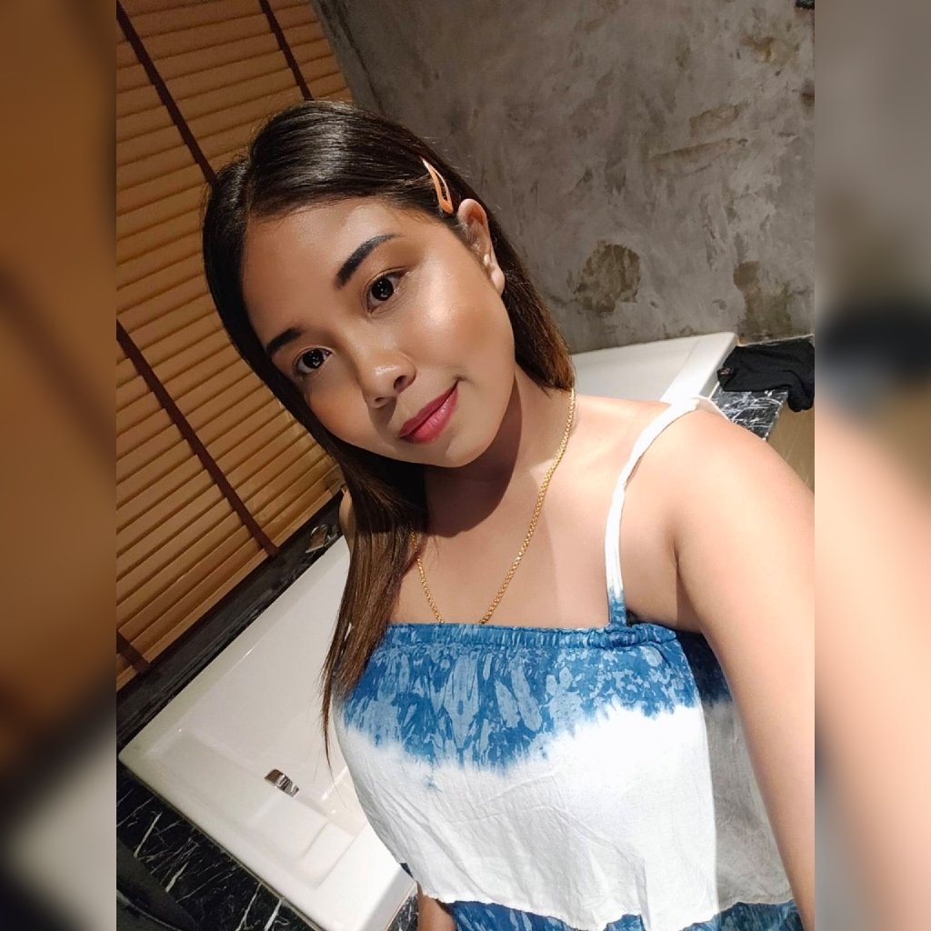 ไม่ต้องพยายามเหมือนใคร🙅🏻‍♀️
เหมือนรูปโปรไฟล์ตัวเองให้ได้ก่อน🤣