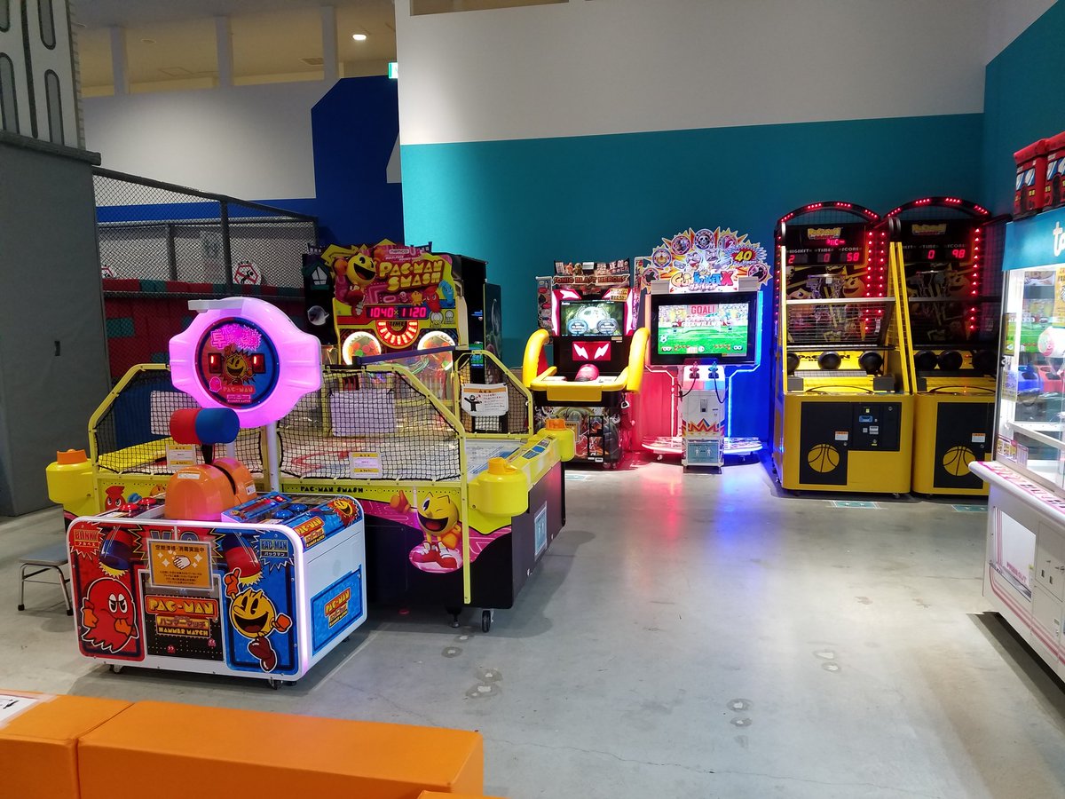 とんでもなく大量のパックが出てくるパックマンスマッシュ【エアホッケー】#shorts - YouTube 【新品】パックマン　エアホッケー