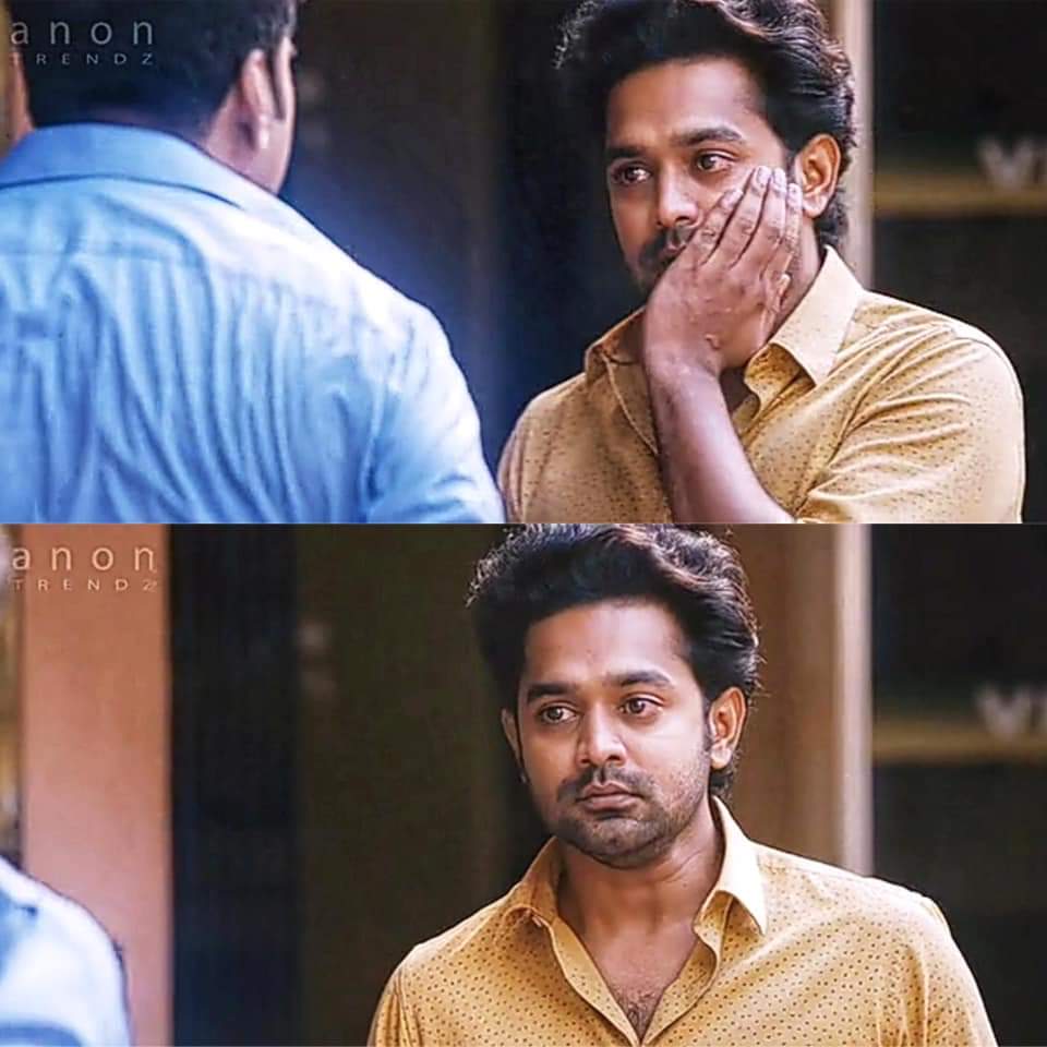 NoufalKS3's tweet photo. മോന്തക്ക് ഒരെണ്ണം കിട്ടിയാൽ എങ്ങനെയിരിക്കും എന്ന് ഇത്രയും റിയലിസ്റ്റിക് ആയി മറ്റൊരു യൂത്തനും കാണിച്ചു തന്നിട്ടുണ്ടാവില്ല 💜
ഉടായിപ്പിൽ നിന്നും തിരിച്ചറിവിലേക്ക് 😍
#അഭി 🖤
#4yearsof #anuragakarikkinvellam #അനുരാഗകരിക്കിൻവെള്ളം 💛 https://t.co/TSnx8BZsGu