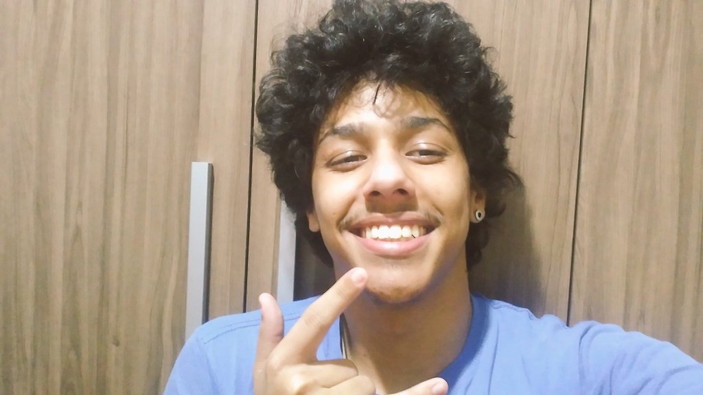 Pedro Henri (@nebrakasf1) on Twitter photo Agradeço a todos pela força pela primeira em um torneio da <a href="/CapcomFighters/">Capcom Fighters</a> consegui chegar em no top4 agradeço a ajuda do meu time @teamryoran e agradeço as lutas do top 8 <a href="/Diego_DARK_Lins/">DARK (Diego)</a> <a href="/JahLexe/">Lêxe</a> @PupilloWL e agradeço a moral no video @PunhoDragaoFGC agradeço a todos :) Agradeço a todos pela força pela primeira em um torneio da <a href="/CapcomFighters/">Capcom Fighters</a> consegui chegar em no top4 agradeço a ajuda do meu time @teamryoran e agradeço as lutas do top 8 <a href="/Diego_DARK_Lins/">DARK (Diego)</a> <a href="/JahLexe/">Lêxe</a> @PupilloWL e agradeço a moral no video @PunhoDragaoFGC agradeço a todos :)