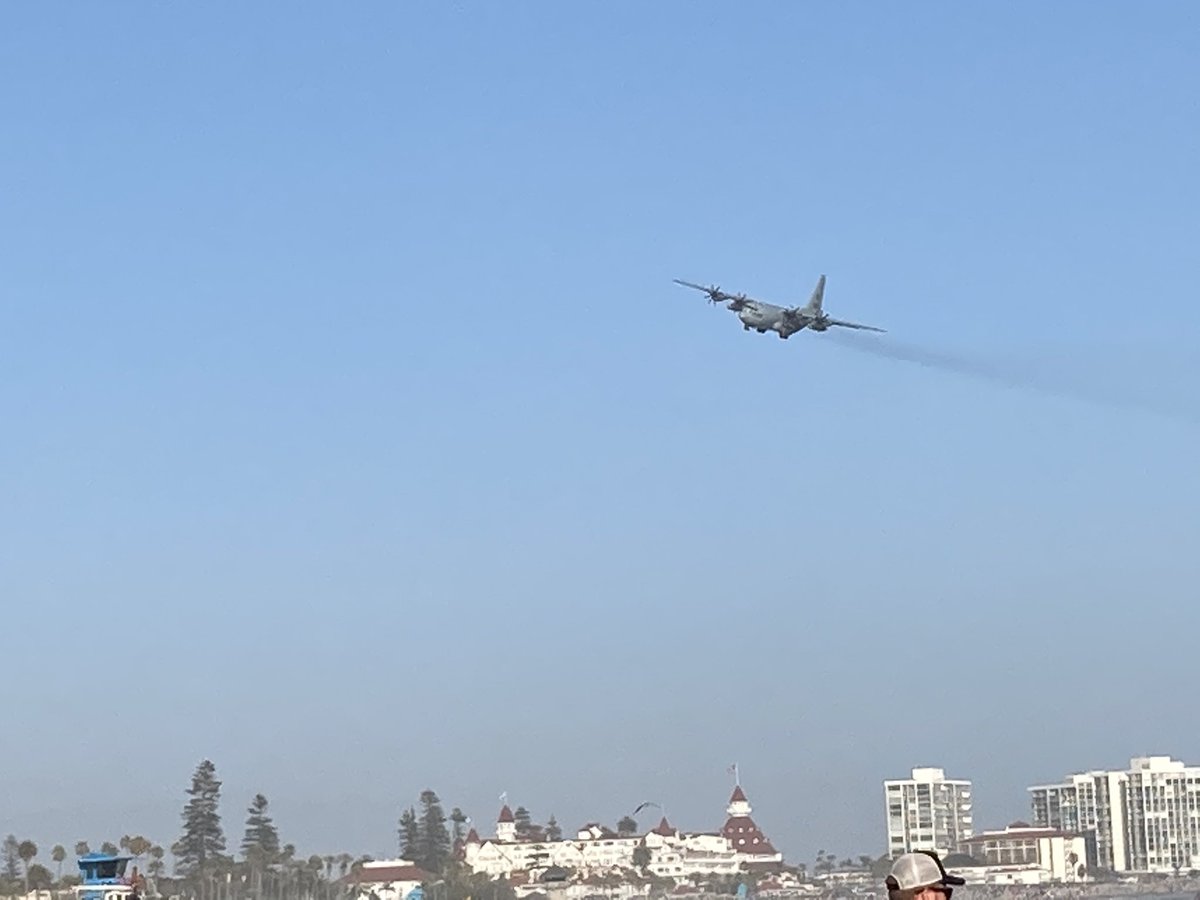 RealAustinToach's tweet image. The benifits of being at a beach by the Naval Base