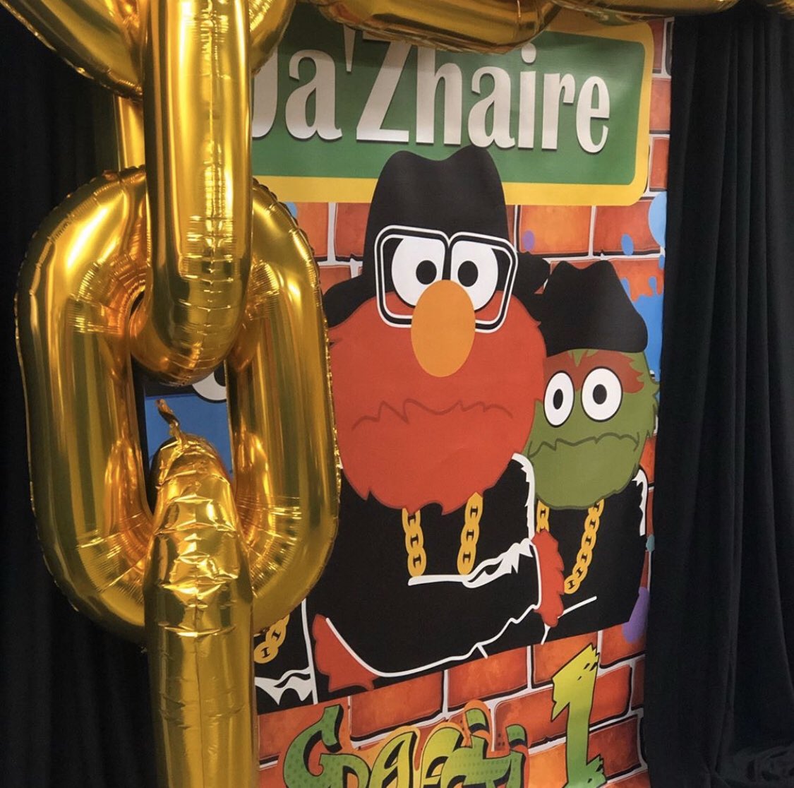 BannersbyR's tweet photo. Hip Hop Sesame Street backdrop #runabc https://t.co/w9YEZYXfEW https://t.co/Xv4APN8CQr