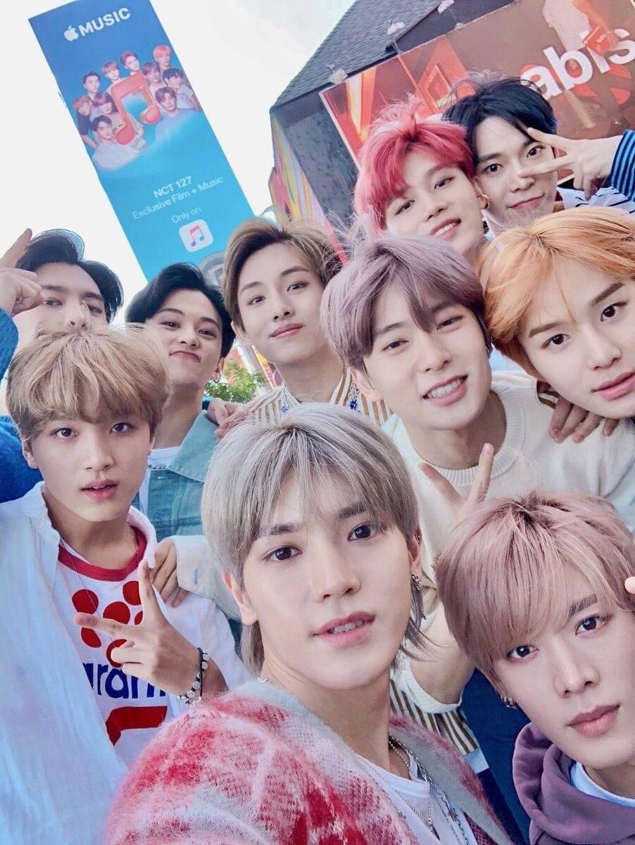 NCT 127 is composed of 10 members: Taeyong, Taeil, Johnny, Yuta, Doyoung, Jaehyun, Winwin, Jungwoo, Mark & Haechan They are the second group to debut under the brand name NCT.