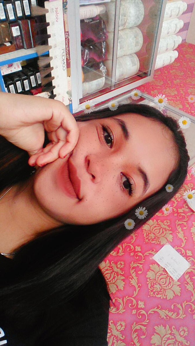 fahminabilaa's tweet photo. Gendutt gais https://t.co/STYMgPTffe