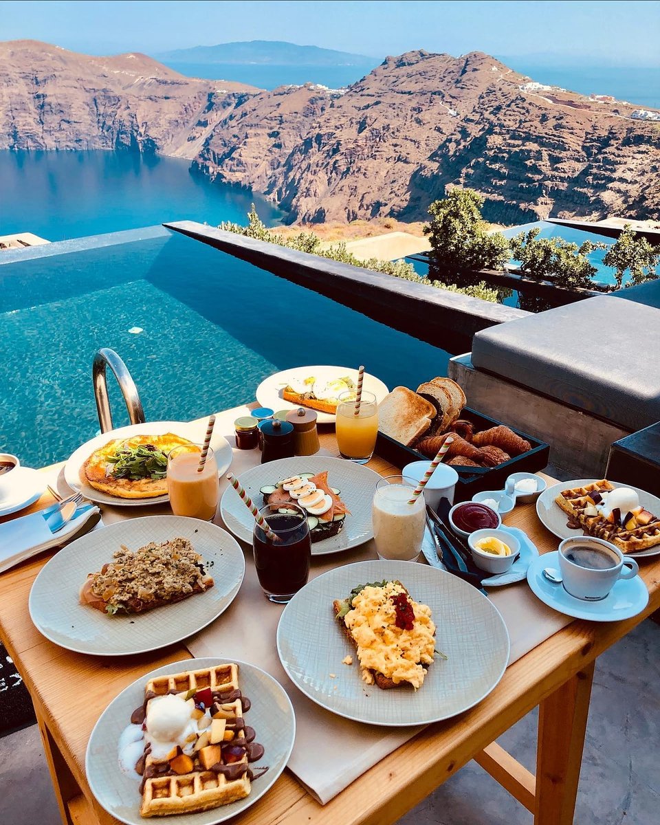 WandererOfWorld's tweet photo. Santorini, Breakfast With View.. 🍽️
📸 By @nahaala
#wow #travel #foodie #breakfastwithview #breakfast #foodgram #foodphotography #foodinsta #yummy #delicious #refreshing #santorini #greece #sea #travelaroundtheworld #destination #beautifuldestination #traveldiaries #travelworld https://t.co/EGPITO1Eql