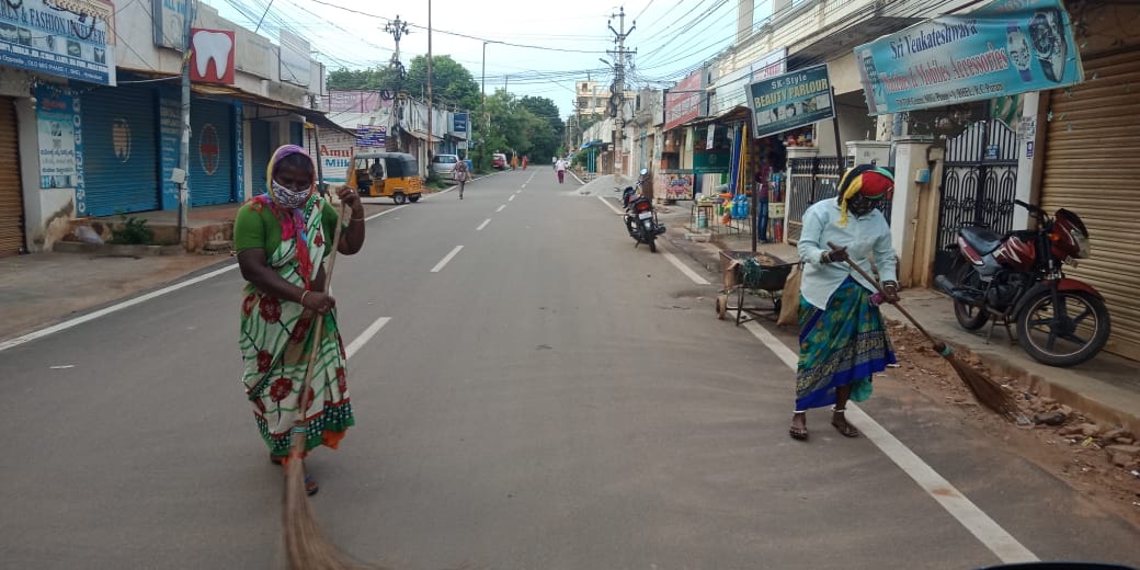 DC-RCP & PTC (@bhojaraju_k) on Twitter photo Swachh Namaskar π,
Various sanitation works being done in in different locations of RC PURAM.
#CleanIndiaGreenIndia
#SwachhBharat
<a href="/GHMCOnline/">GHMC</a>
<a href="/ZC_SLP/">ZC SERILINGAMPALLY ZONE GHMC</a>
@KTRTRS
<a href="/bonthurammohan/">Dr. Bonthu Rammohan</a>
<a href="/acitghmc/">AC(IT)-GHMC</a> Swachh Namaskar π,
Various sanitation works being done in in different locations of RC PURAM.
#CleanIndiaGreenIndia
#SwachhBharat
<a href="/GHMCOnline/">GHMC</a>
<a href="/ZC_SLP/">ZC SERILINGAMPALLY ZONE GHMC</a>
@KTRTRS
<a href="/bonthurammohan/">Dr. Bonthu Rammohan</a>
<a href="/acitghmc/">AC(IT)-GHMC</a>