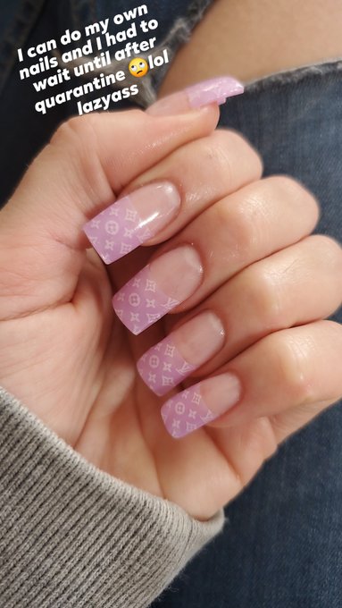 Took longer than I expected and I have custom vids to catch up on tonight so I'll catch yall tomorrow<a href="/tag/myfreecams"class="tags"><span>#myfreecams</span></a>