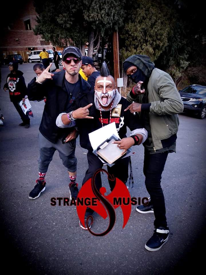 SN8ive's tweet photo. Last year! But a great show at Red Rocks for the #ITGOESUPTOUR2019 chillin' with #CESCRU #UBI #GODEMIS #DenverStrangeMusicStreetTeam https://t.co/F0p3MQCdjN