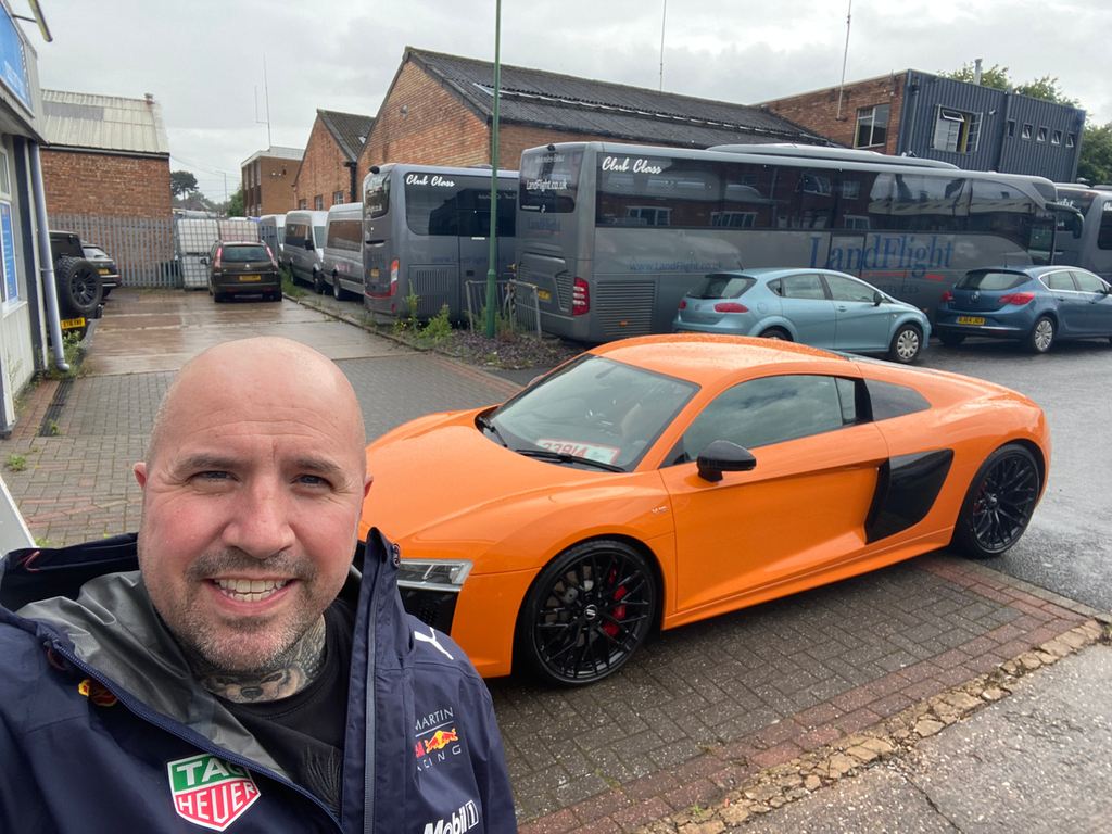 Flipping_Cars's tweet photo. Another look at the stunning #Audi #R8.⁠
⁠
 #audi #audir8v10 #supercarsdaily #supercarspotting #r8 #audisport #carswithoutlimits #audilove #v10 #solihull #flippingcars https://t.co/Pis2UBlKCK