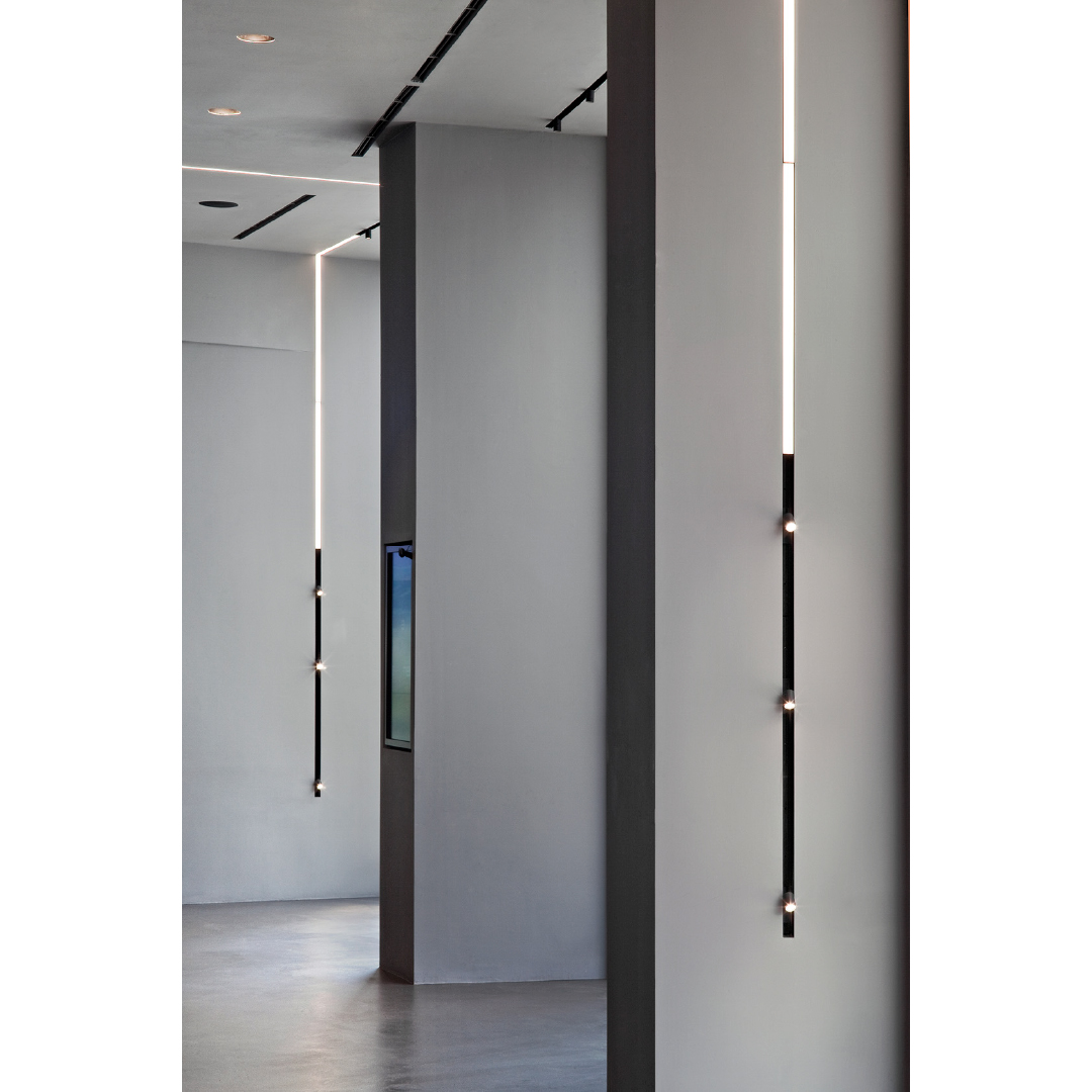 clarolights's tweet photo. #magneticlighttrack #magneticlight #architecturallights #interiorlighting #museumlighting #jewellerylighting #ledlighting #indianmanufacturing #indian #madeinIndia #vocalforlocal #clarolights #clarolightsindia #newdelhi #lighting #pendantlights #spotlights #ledmodule #lightmodule https://t.co/PHTjNvqJlN