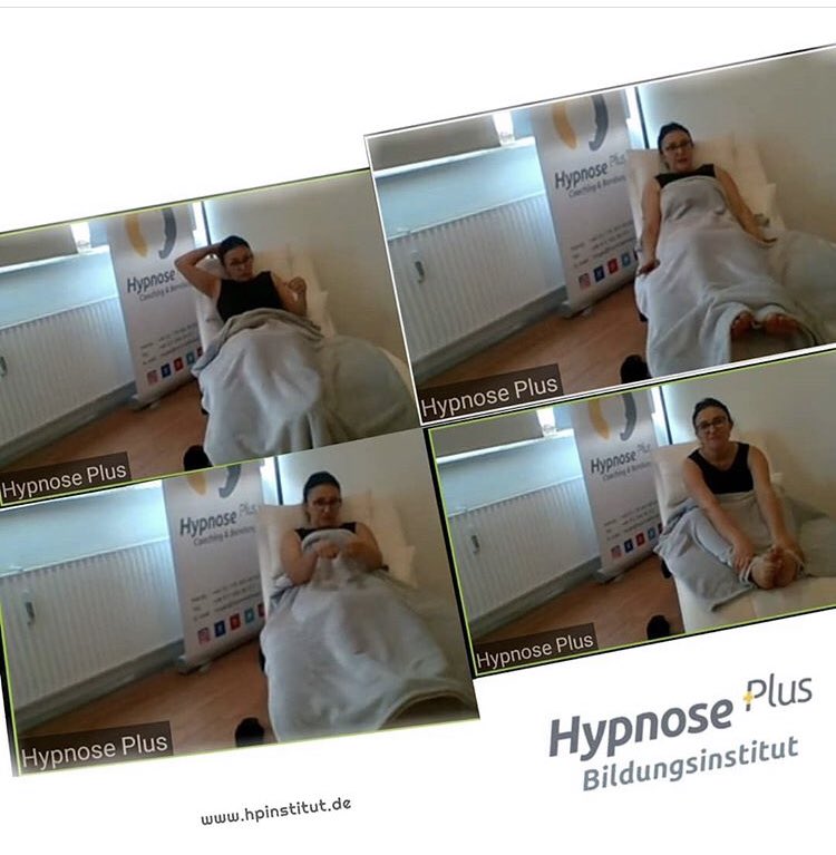hypnosegitim's tweet photo. 🙈🤗Hypnose PLUS Bildungsinstitut' de eğitimler devam ediyor.....🙆‍♀️🙆‍♂️❤
________________________________
📌Detaylı Bilgi İçin Web sayfamız https://t.co/SnynUA82KE adresini ziyaret edebilir ve de kaydınızı yapabilirsiniz.
🙏🙆‍♀️🙆‍♂️
________________________________

 #SeniSeviyorum https://t.co/Rl1uIzNLW7