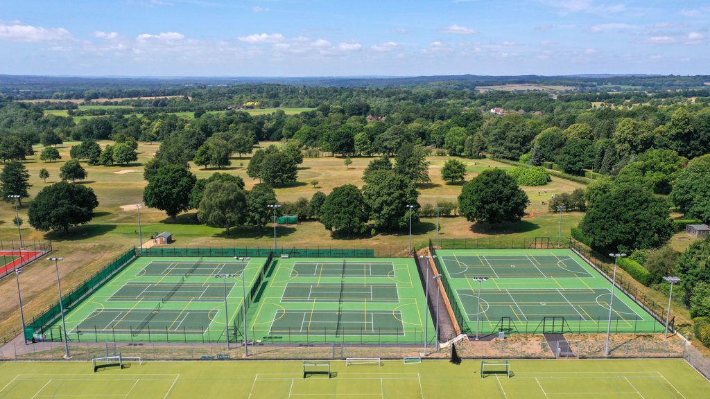 SCSlatter's tweet photo. Earlier this year we completed brand new #netballcourts at an Independent School in Surrey, delivered with a respray of the existing #tenniscourts, new fencing and LED floodlighting: https://t.co/IKt6EZW1je
Require new or renewed facilities? Get in touch 01635 34521 #schoolsport https://t.co/uCEWVVL0sj