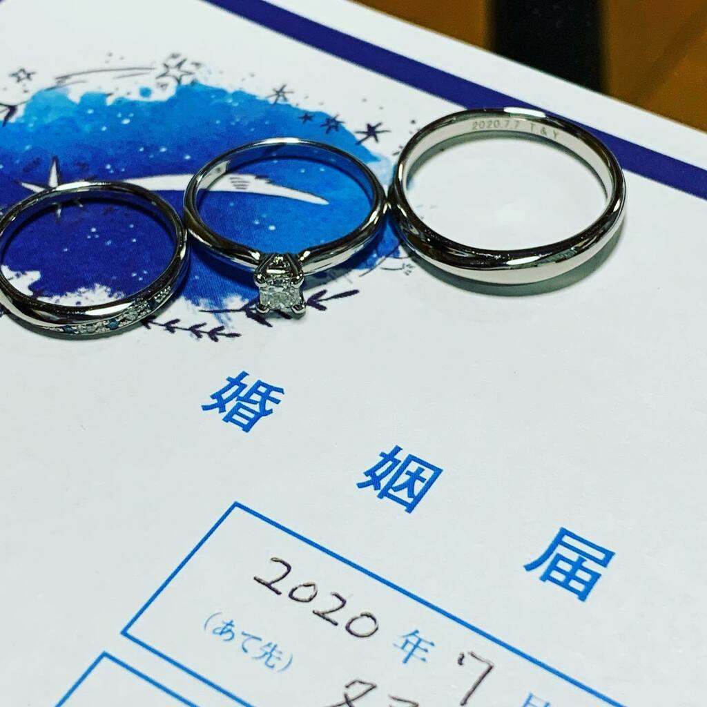 nabe_529's tweet photo. 入籍しました‼︎ https://t.co/bKe1GQM9u3 https://t.co/d3QT4i631w