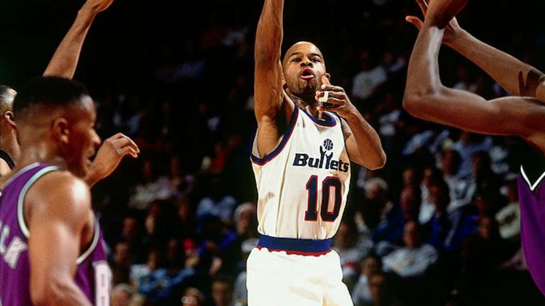 Michael Adams: 1991-92.18.1pts, 4rbd, 7.6ast, 1.9stl, 0.1blk. 39.3 FG%, 32.4 3P%, 86.9 FT%.