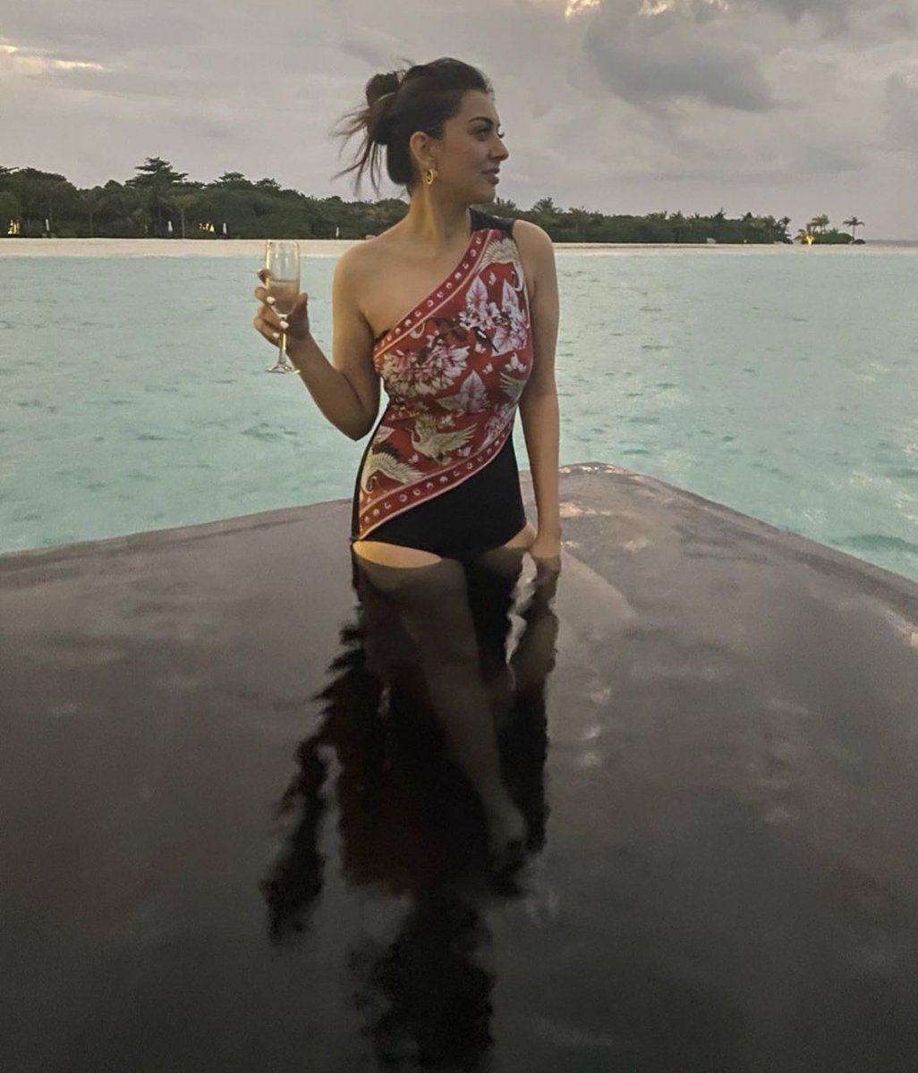 Hansika_ismine's tweet photo. Stay tuned to our baby doll @ihansika ‘s youtube channel ⭐️
New #throwback vlog is coming up this #thursday7pm 😍✨ 

Link : https://t.co/8w3Bb4FvBm https://t.co/2VI6RFCXZM