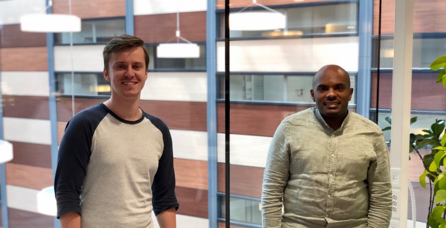 TomNGrossmann's tweet image. Very happy our new master students can join the lab @VU_Science! Welcome to Glenn and Mohamed who will work with @Al_rebreG and @SaskiaNeubacher in the #INCYPRO team.  Read more about our #INCYPRO protein chemistry @JOC_OL pubs.acs.org/doi/10.1021/ac…