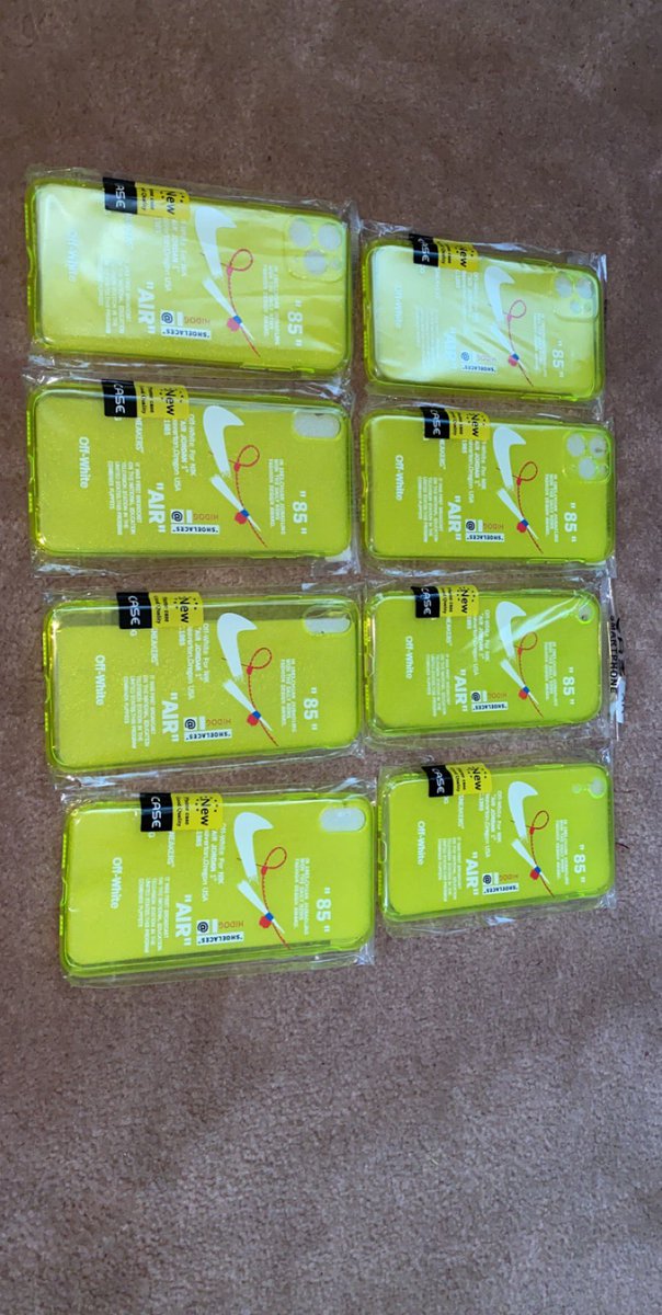 Sannybabiii's tweet photo. $15 

$3.90 Shipping Fee 

Phone Cases 💓

SisterSister Trendz LLC 😌

https://t.co/jJ0zop0kM4 https://t.co/4w8bAgbDzB