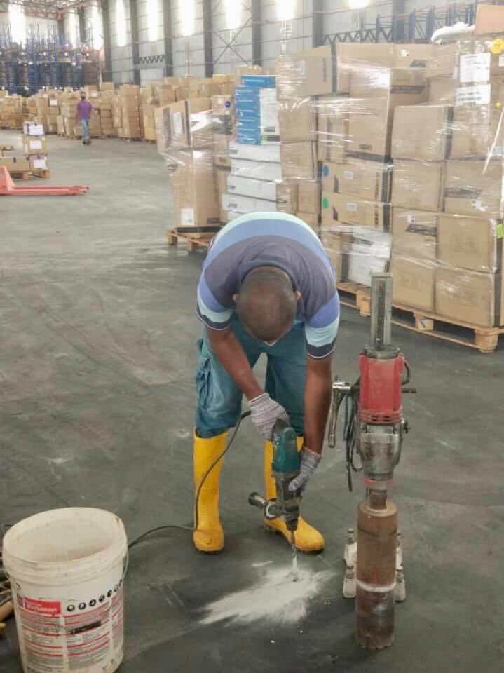 IPMEnquiry's tweet photo. Compressive strength test at Klang warehouse, for flood loading capacity calculation. πππͺπͺπ―π―
#FloorLoading #FloorSlab #FloorCapacity #BuildingAssessment #LoadingAnalysis #Engineering #Structure
π» https://t.co/etaNUofxHC
π© admin@ipm.my
β 03-8066 7631 / 07-355 5631 https://t.co/zKuz65pVpO