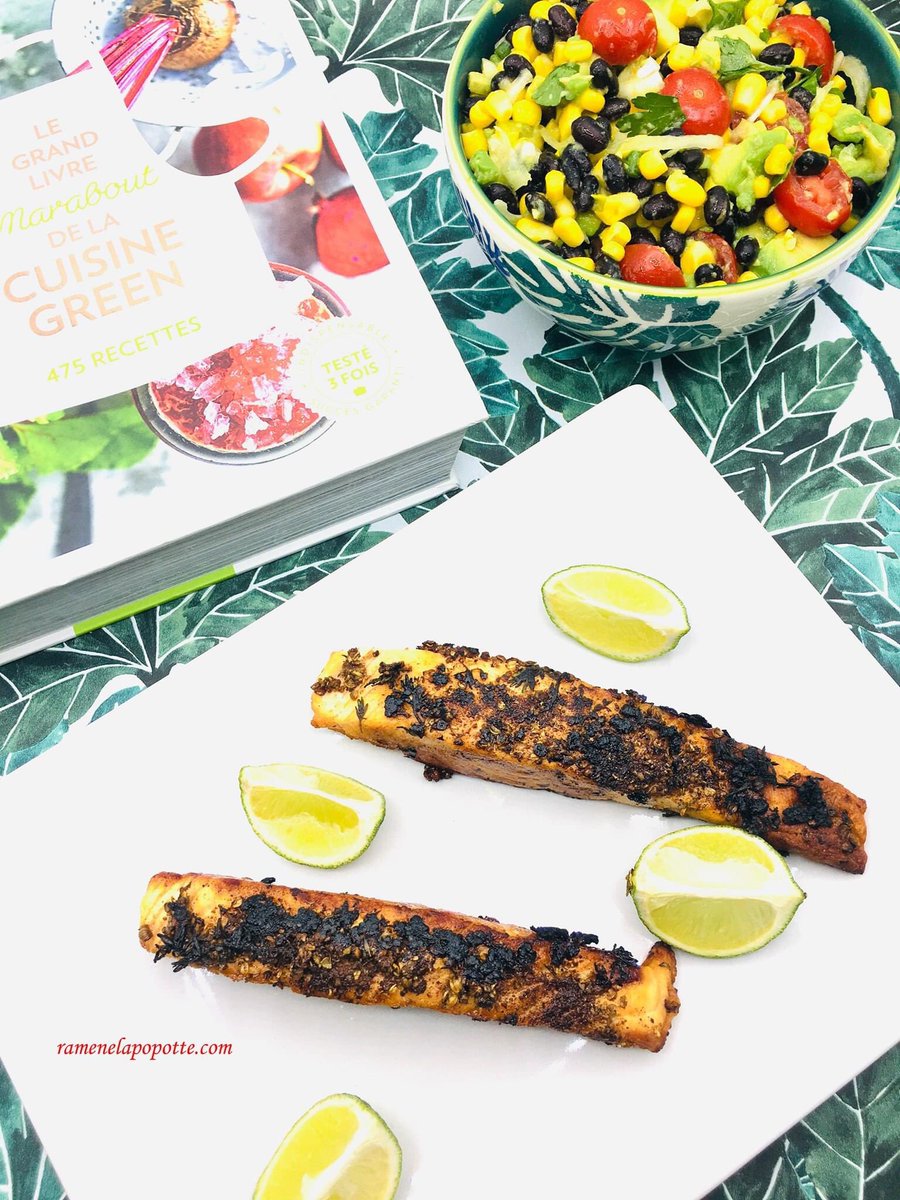 Voici une #recette de #saumon #jerk et sa #salade inspirée du livre Le grand livre Marabout de la cuisine Green de mon partenaire <a href="/NaturaSense/">Natura Sense</a>.
Belle journée et prenez soin de vous 😊
ramenelapopotte.com/saumon-jerk-et…
#poisson #faitmaison #sain #healthy #lesfrrebelles
