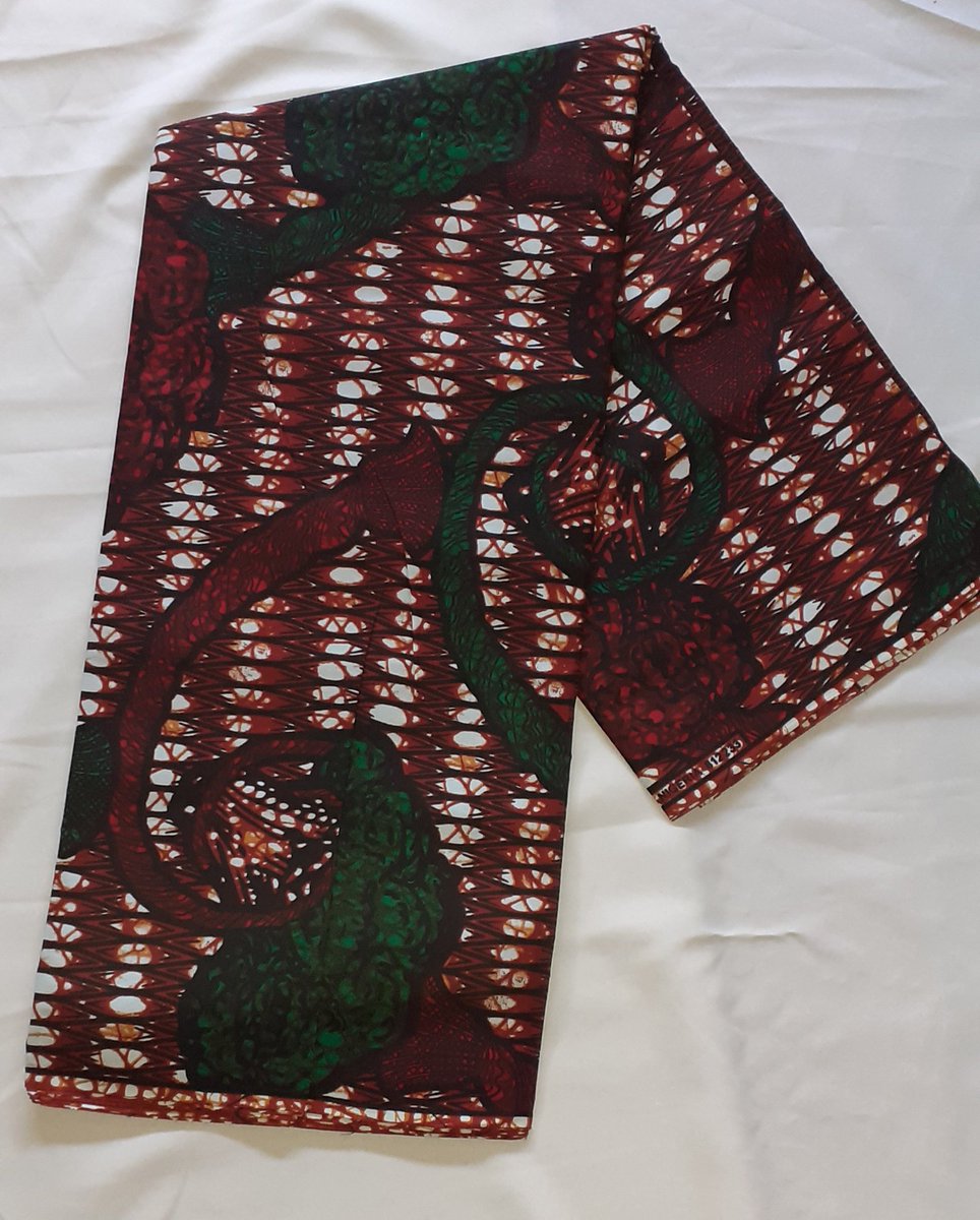 snyakio's tweet photo. @RobertAlai Pure Cotton Kitenge Fabrics for 1200/-
0769444288. #sharemyhustle https://t.co/XvLlKPu1Ld