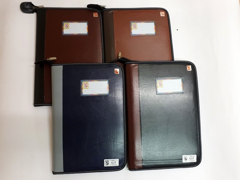 PagodaPlastics's tweet image. #filefolders #documentfolder #protectyourpaper #certificatefolder #businessstationery #officestationery #supportsmallbusiness #makeinindia #vocalforlocal #atmanirbharbharat #officestationery #meetings #corporategiftideas #wholesalemarket #businessidea #msme #qualityoverquantity