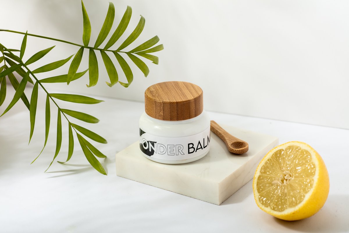 Morning beauties. Did you know that Wonder Balm &amp; Wonder Serum samples are now available? Get yours on the website - but most importantly - tag a friend who STILL hasn't tried them and needs to! 😍

thecleanbeautyclub.co.uk/collections/wo…